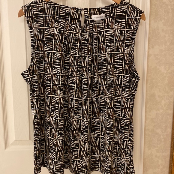 Calvin Klein Shell top - Picture 1 of 6